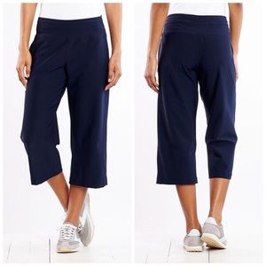 Lucy brand Capri pants, NWT 🧘🏼‍♀️